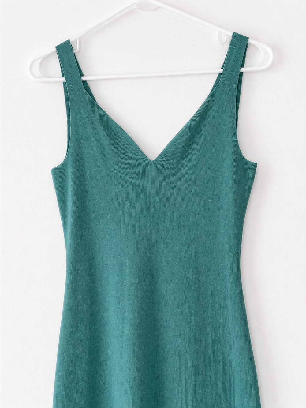 Sea Green Teal Knit Midi Dress V-Neck Bodycon Minimalist Quiet Luxury Chic Date - Picture 3 of 5